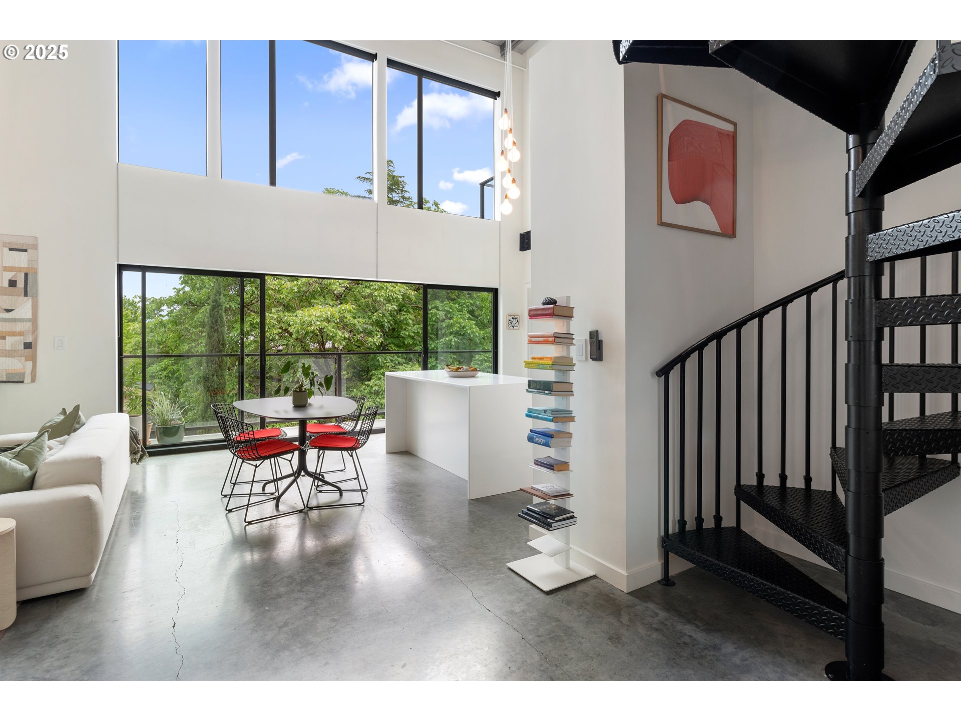 Photo #3: 341610530 Listing 