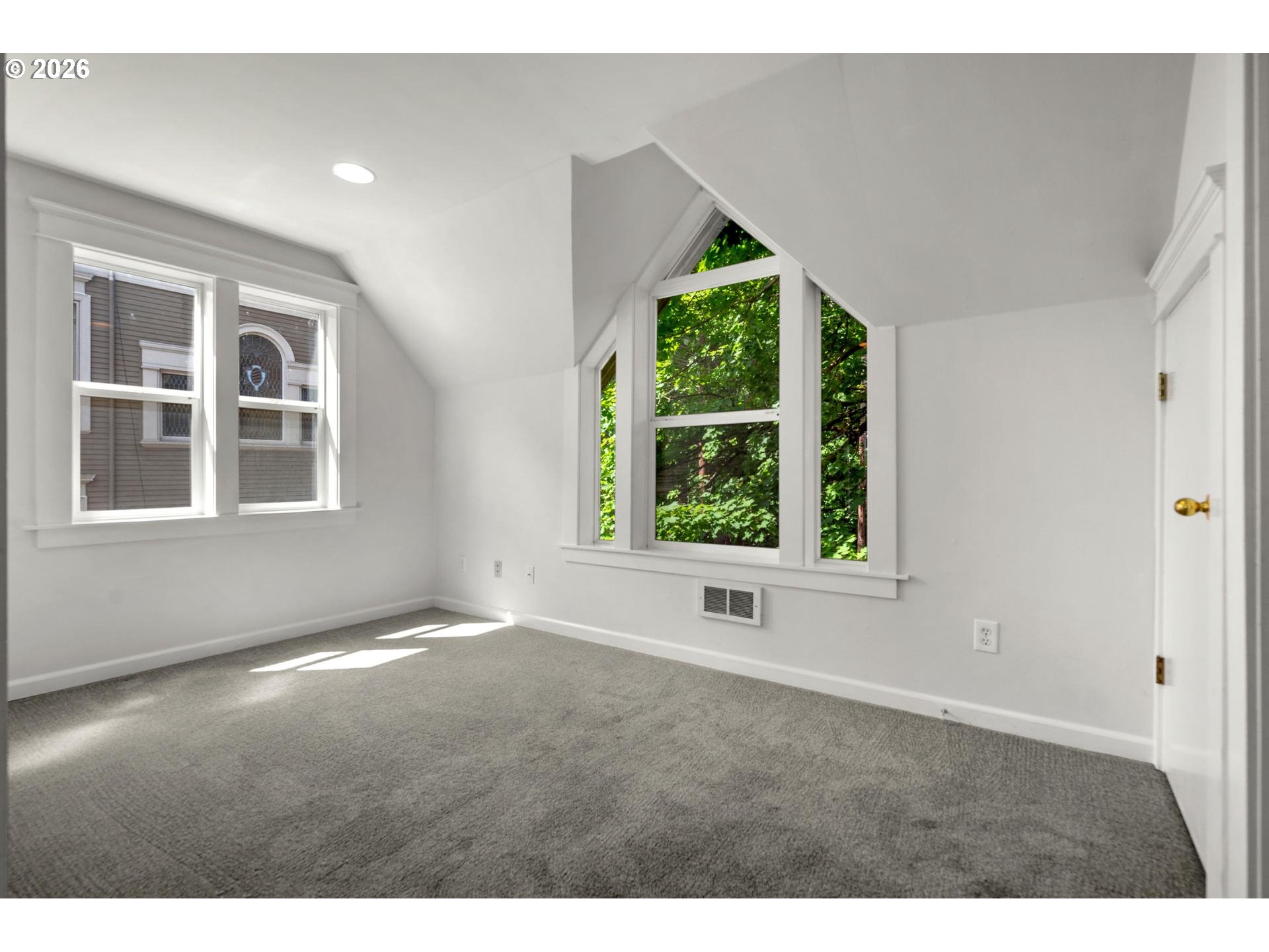 Photo #24: 341846147 Listing: Photo #24