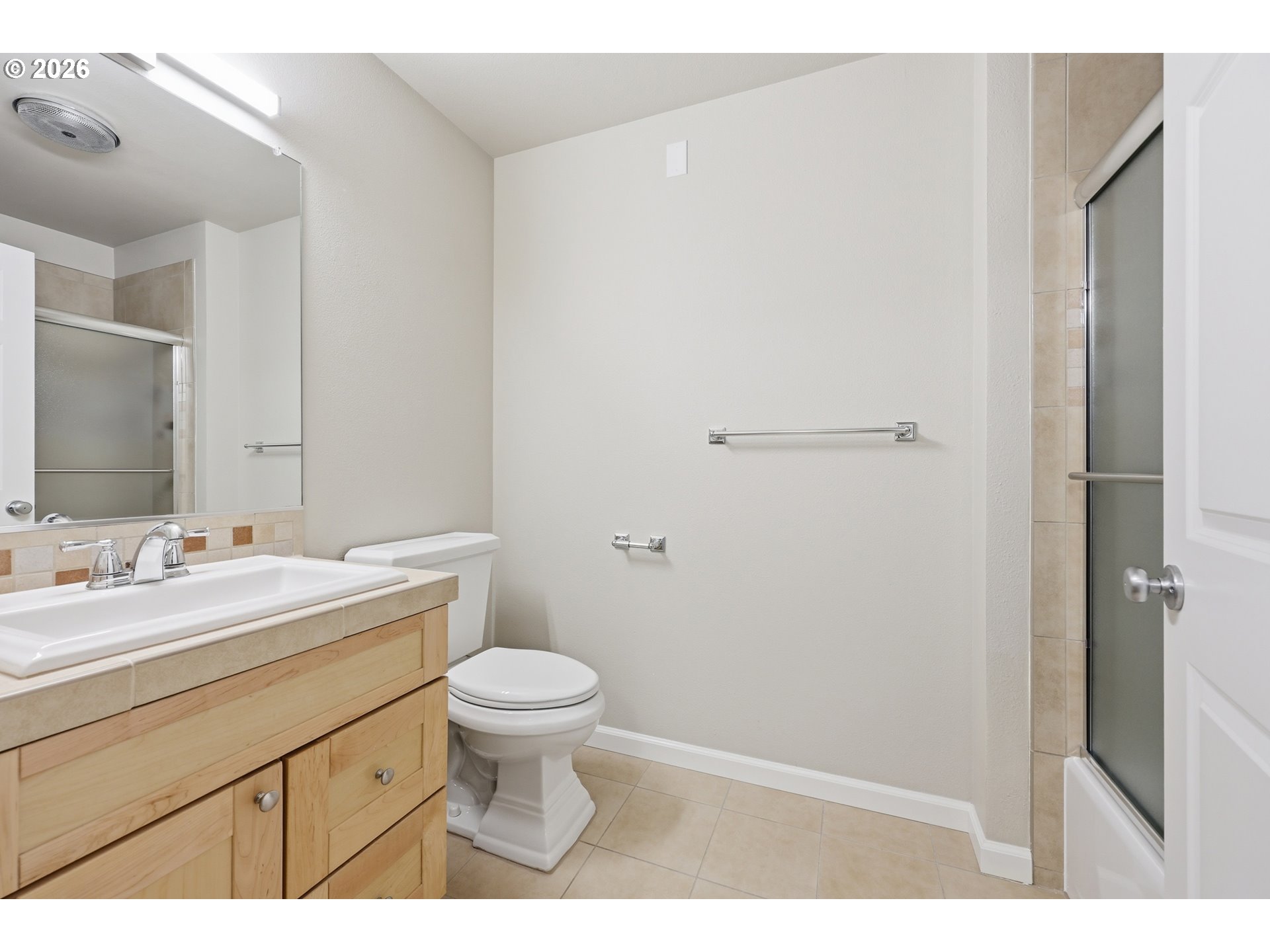 Photo #34: 341932678 Listing: Photo #34