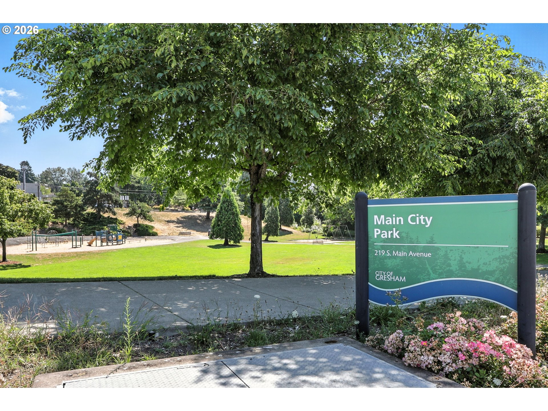 Photo #2: 341932678 Listing: Photo #2