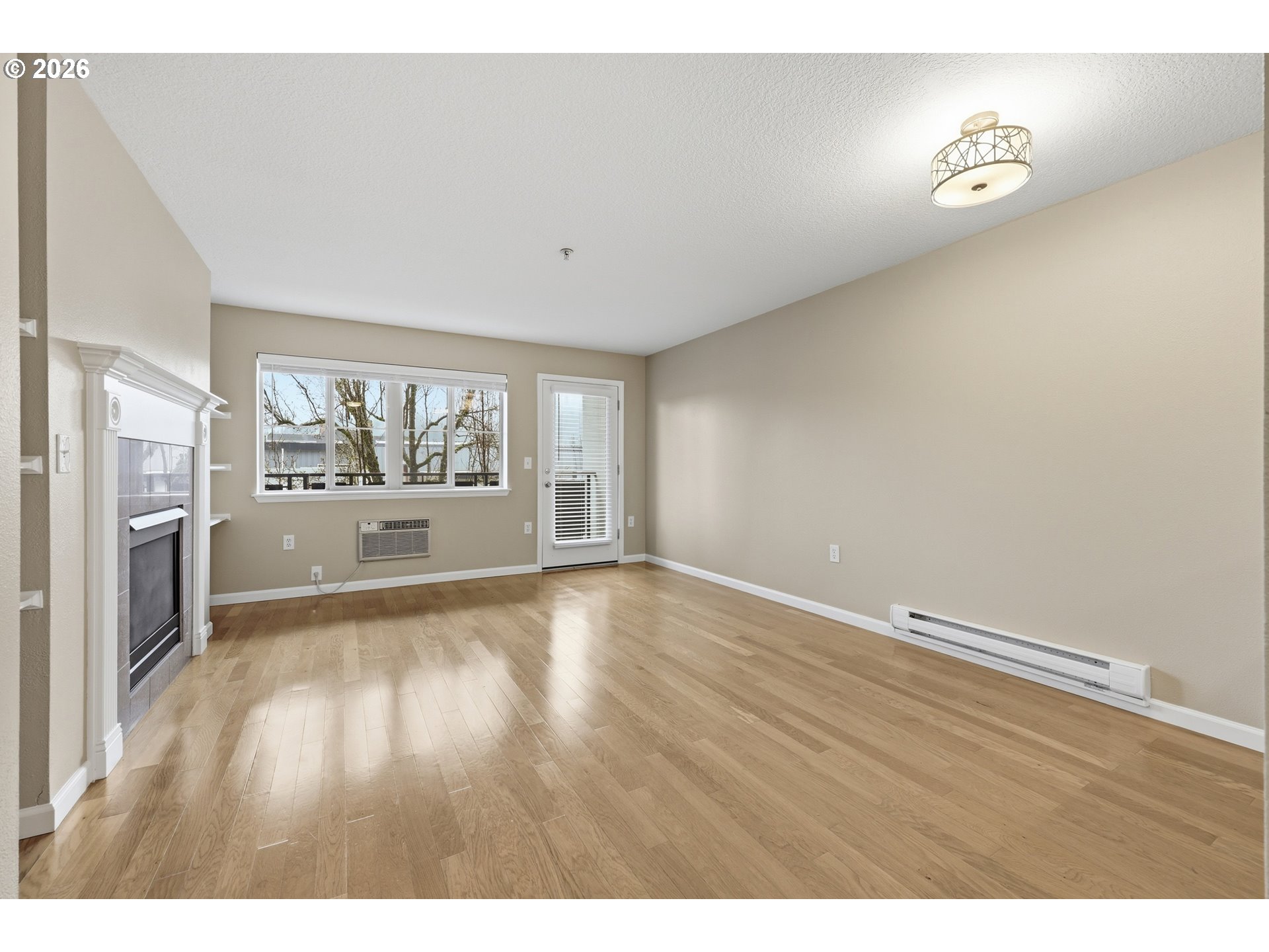 Photo #18: 341932678 Listing: Photo #18