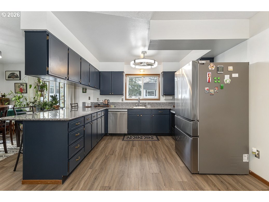 Photo #27: 342063398 Listing: Photo #27