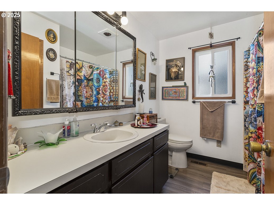 Photo #8: 342063398 Listing: Photo #8