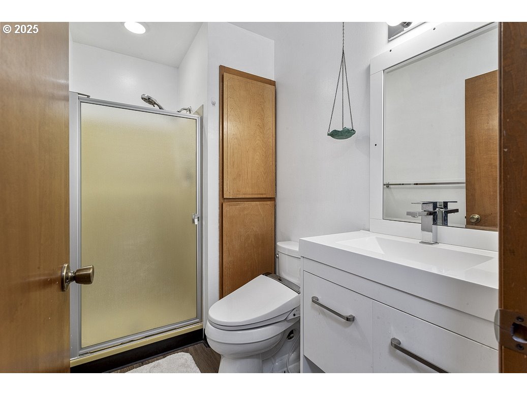 Photo #9: 342063398 Listing: Photo #9