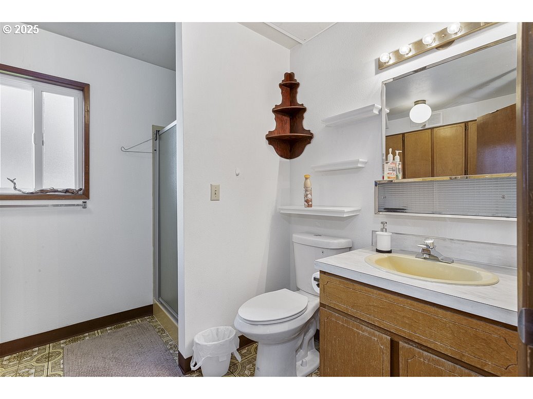 Photo #15: 342063398 Listing: Photo #15