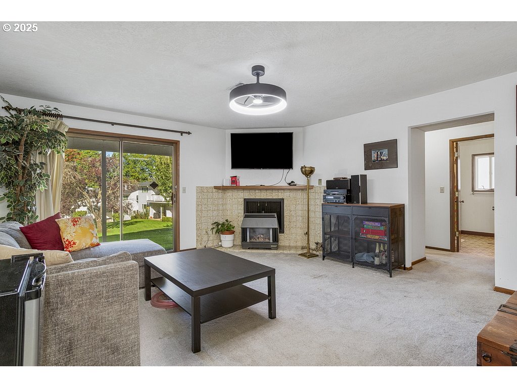 Photo #18: 342063398 Listing: Photo #18