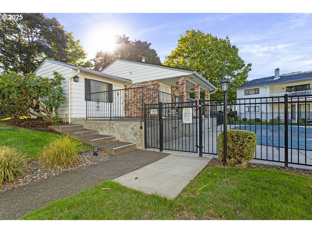 Photo #21: 342063398 Listing: Photo #21