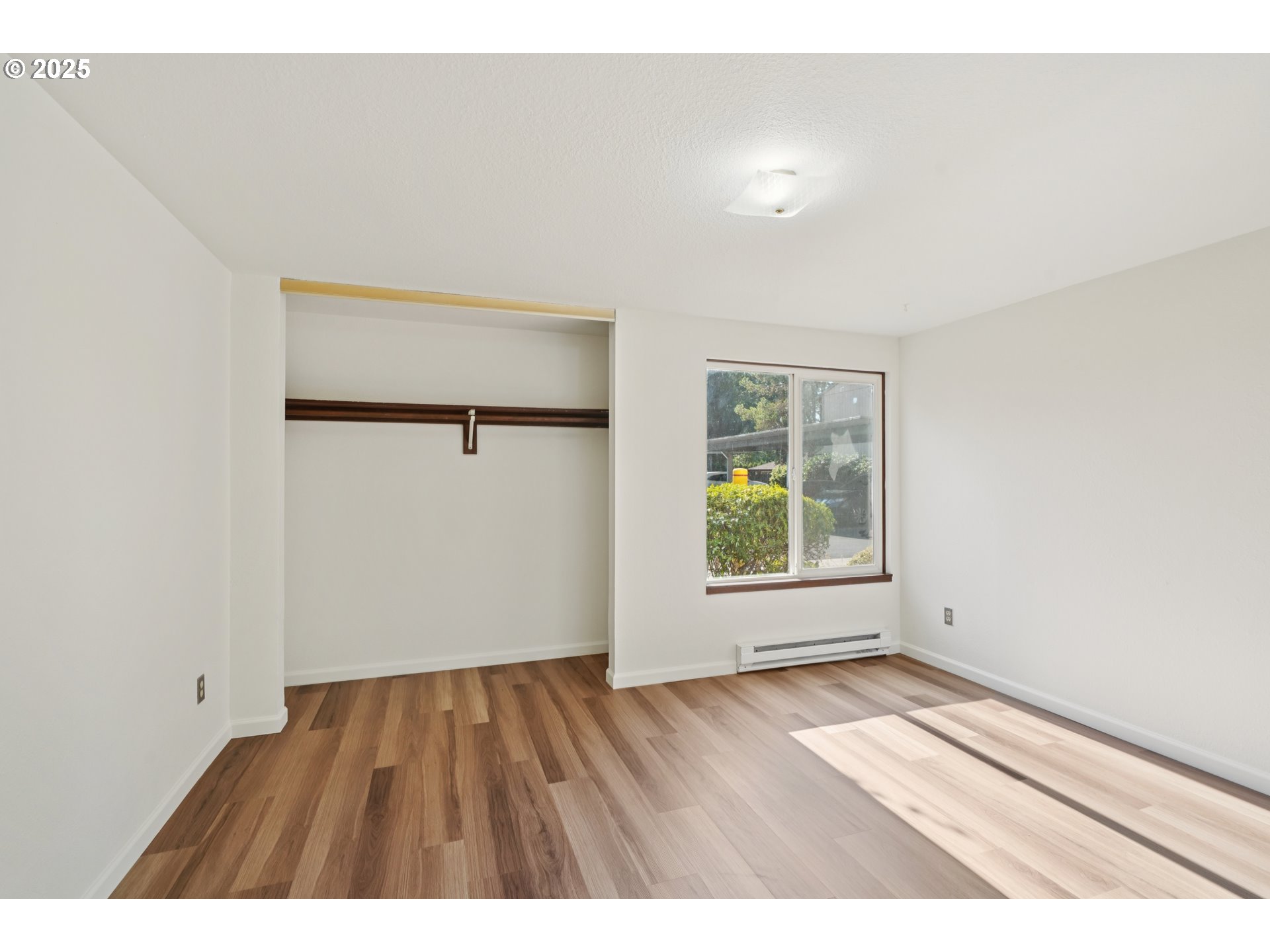 Photo #17: 342086636 Listing: Photo #17
