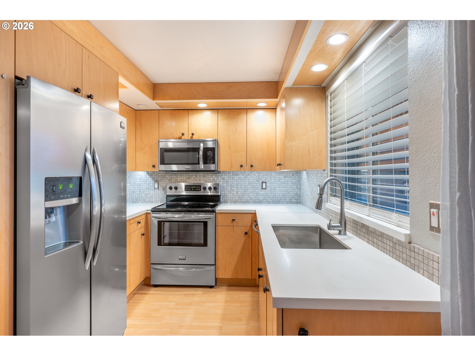 Photo #16: 342127190 Listing: Photo #16