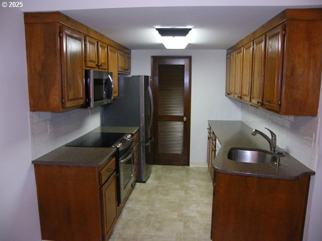 Photo #6: 342857360 Listing 