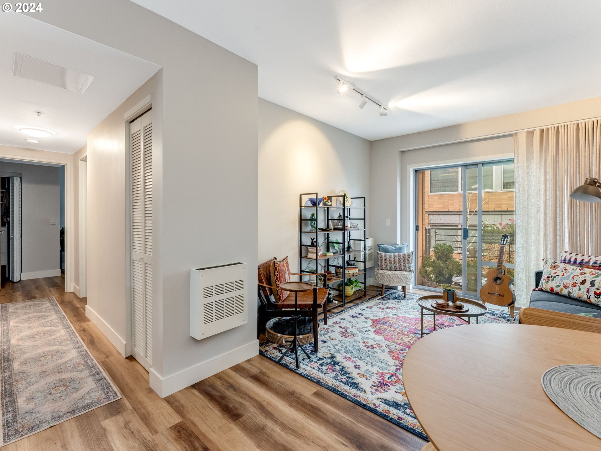Photo #5: 343866988 Listing 