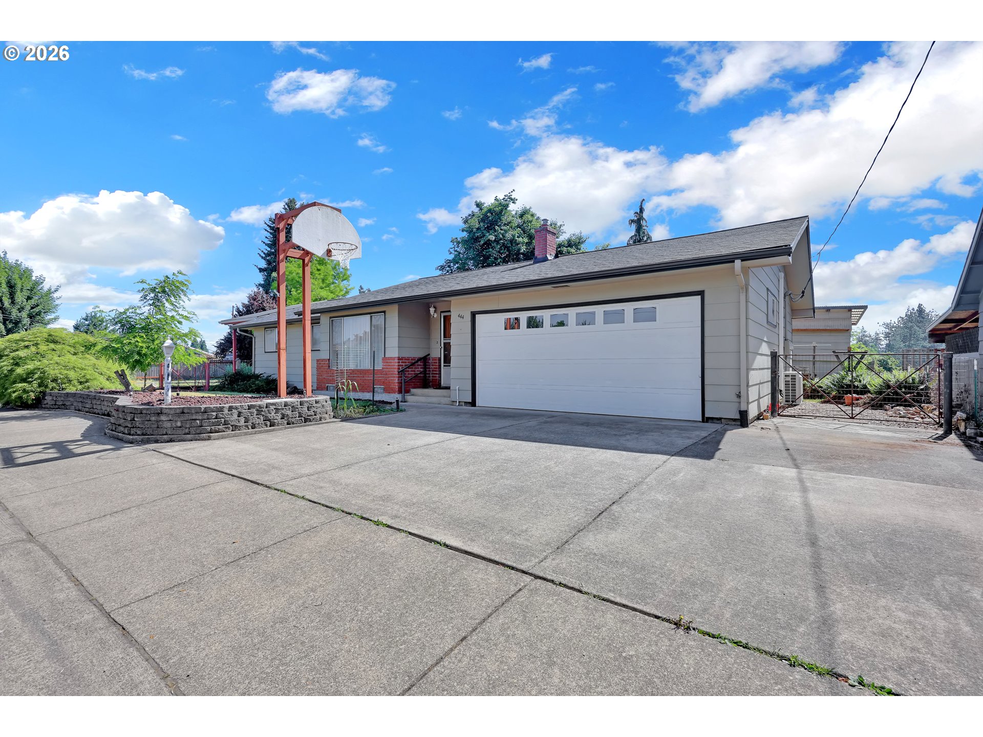 Photo of 444 N 1ST ST, Creswell, OR 97426, Creswell, OR 97426