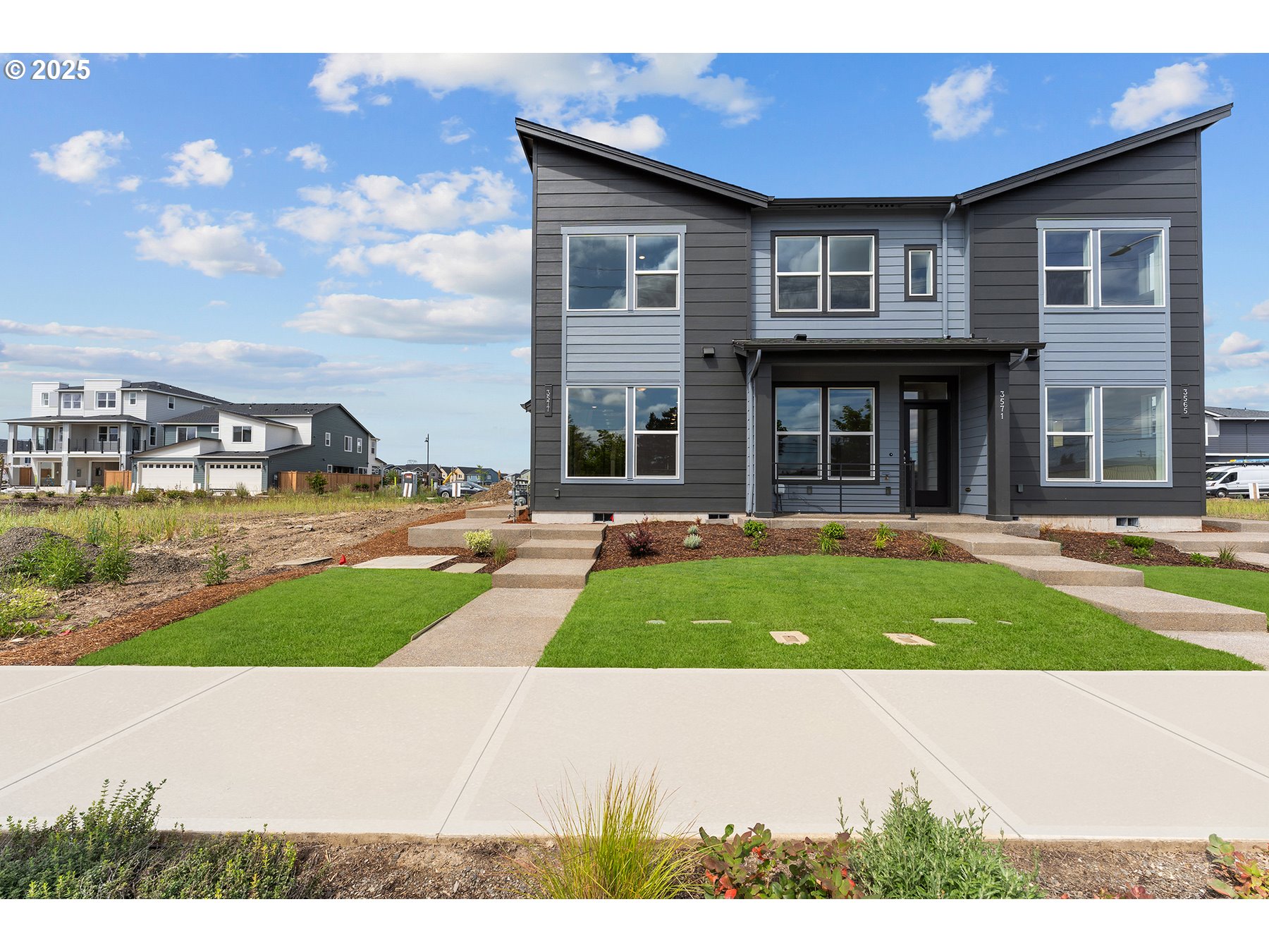 South Hillsboro / Reeds Crossing