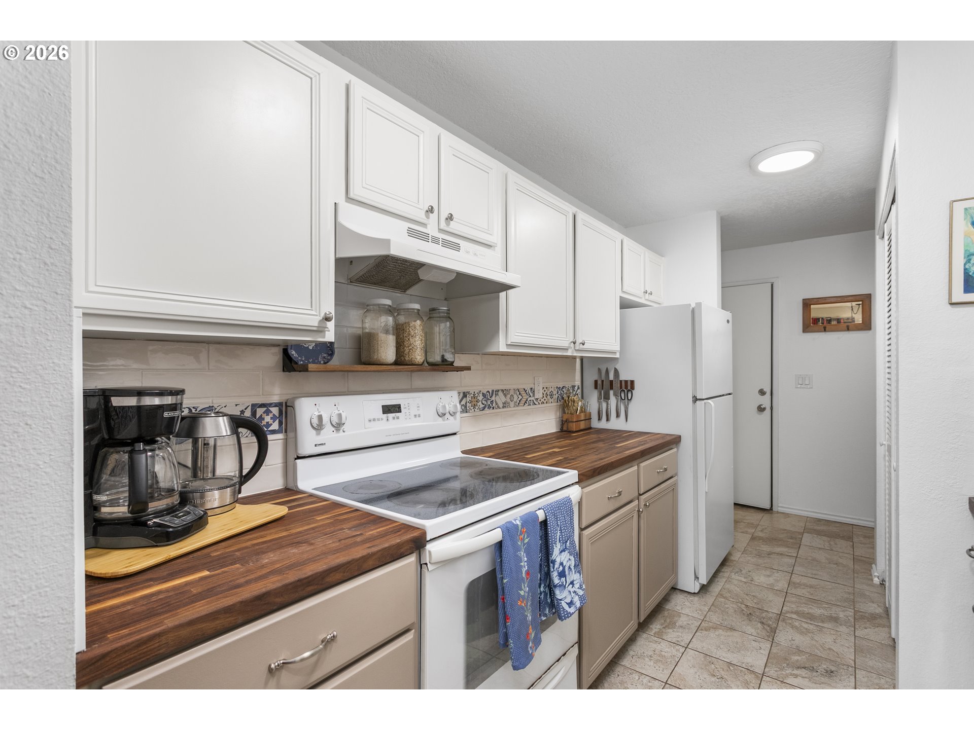 Photo #5: 345094571 Listing: Photo #5