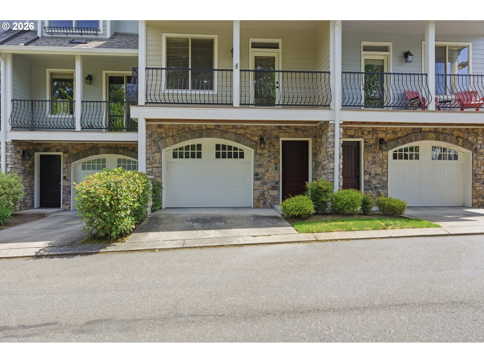 Photo #1: 345838714 Listing: Photo #1