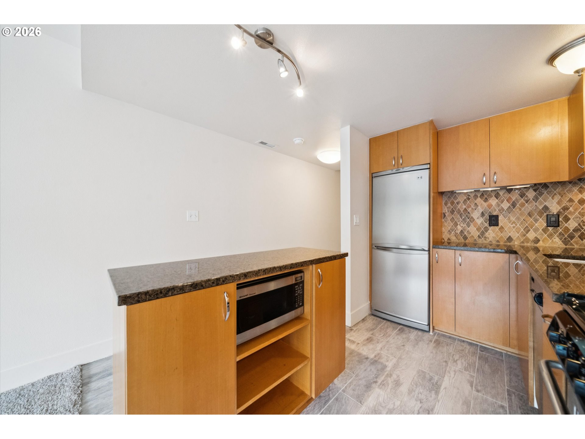 Photo #11: 346151762 Listing: Photo #11