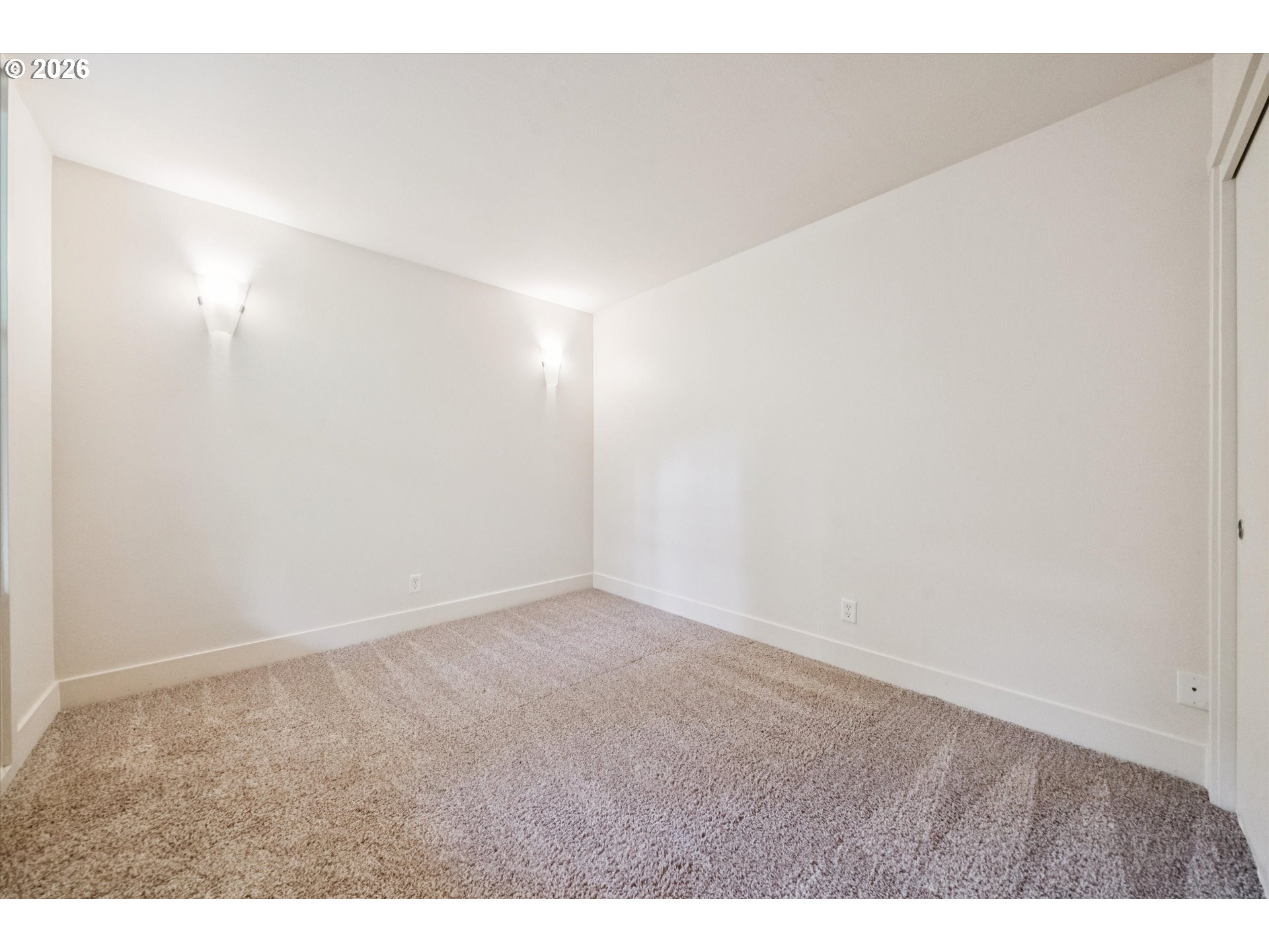 Photo #16: 346151762 Listing: Photo #16