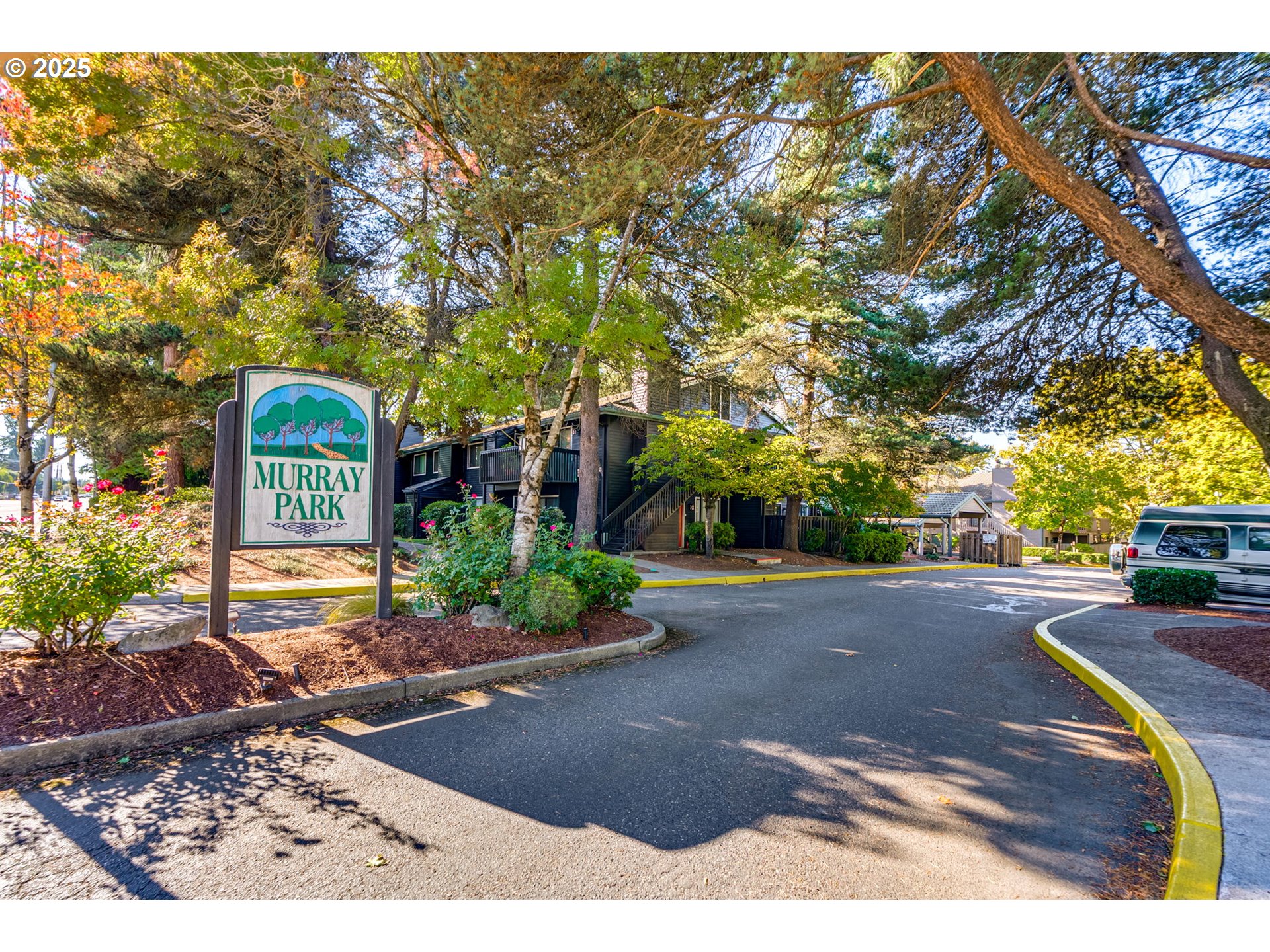 Photo #2: 346831915 Listing 