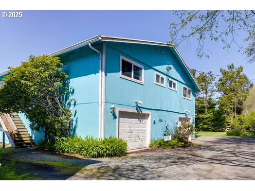 18320 N HIGHWAY 101, Rockaway Beach, OR, 97136