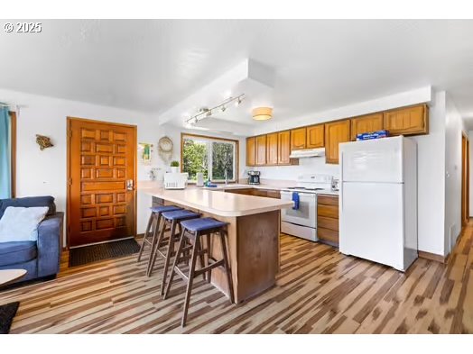 18320 N HIGHWAY 101, Rockaway Beach, OR, 97136