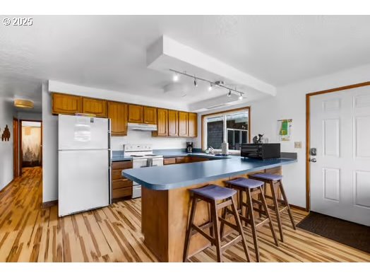 18320 N HIGHWAY 101, Rockaway Beach, OR, 97136