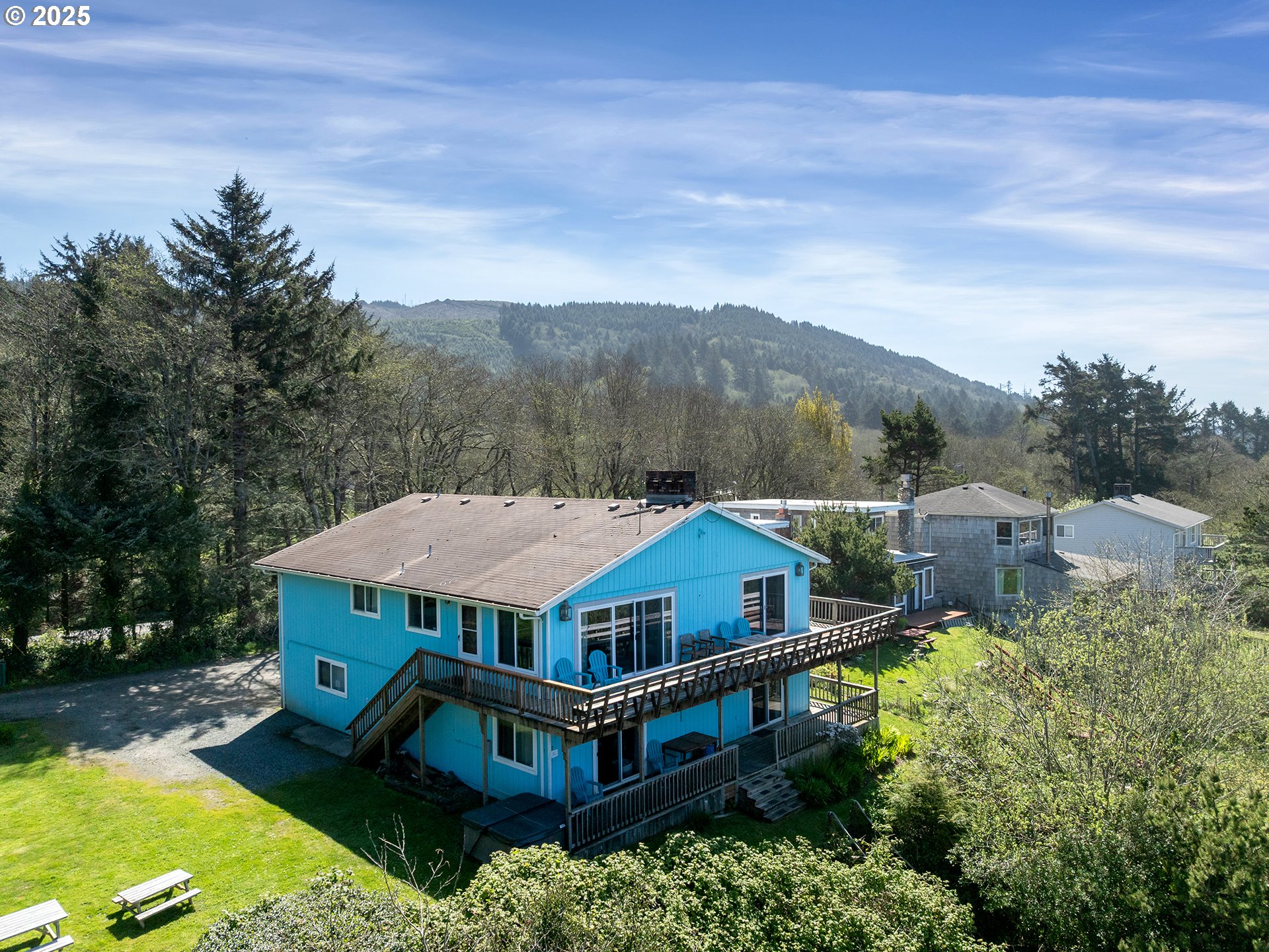 18320 N HIGHWAY 101, Rockaway Beach, OR, 97136