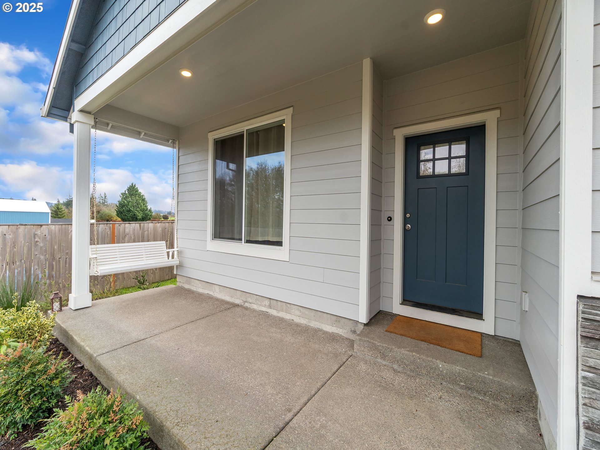 893 E CLEVELAND ST, Carlton, OR, 97111