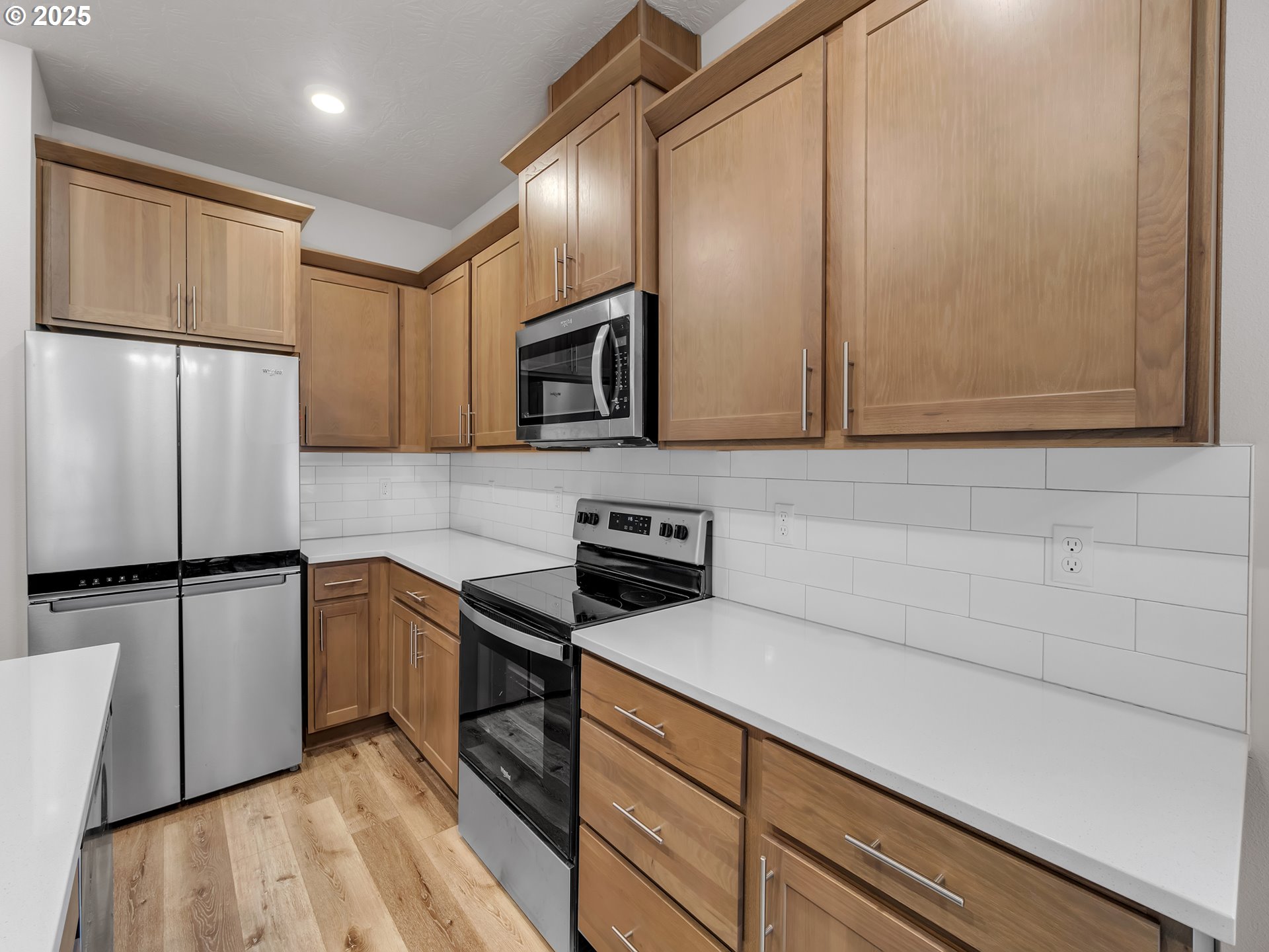 893 E CLEVELAND ST, Carlton, OR, 97111