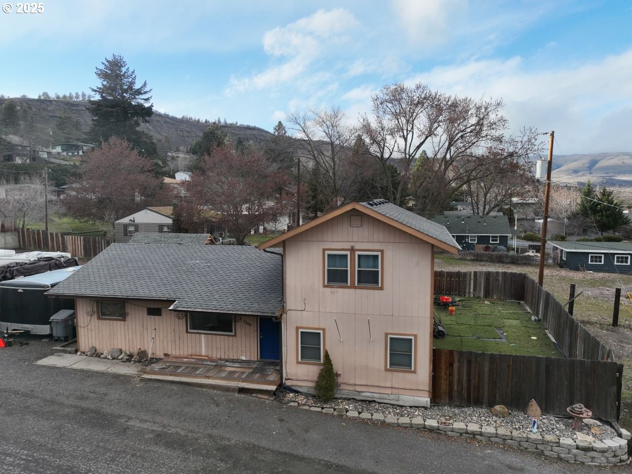 Photo of 1209 FROST CT The Dalles OR 97058