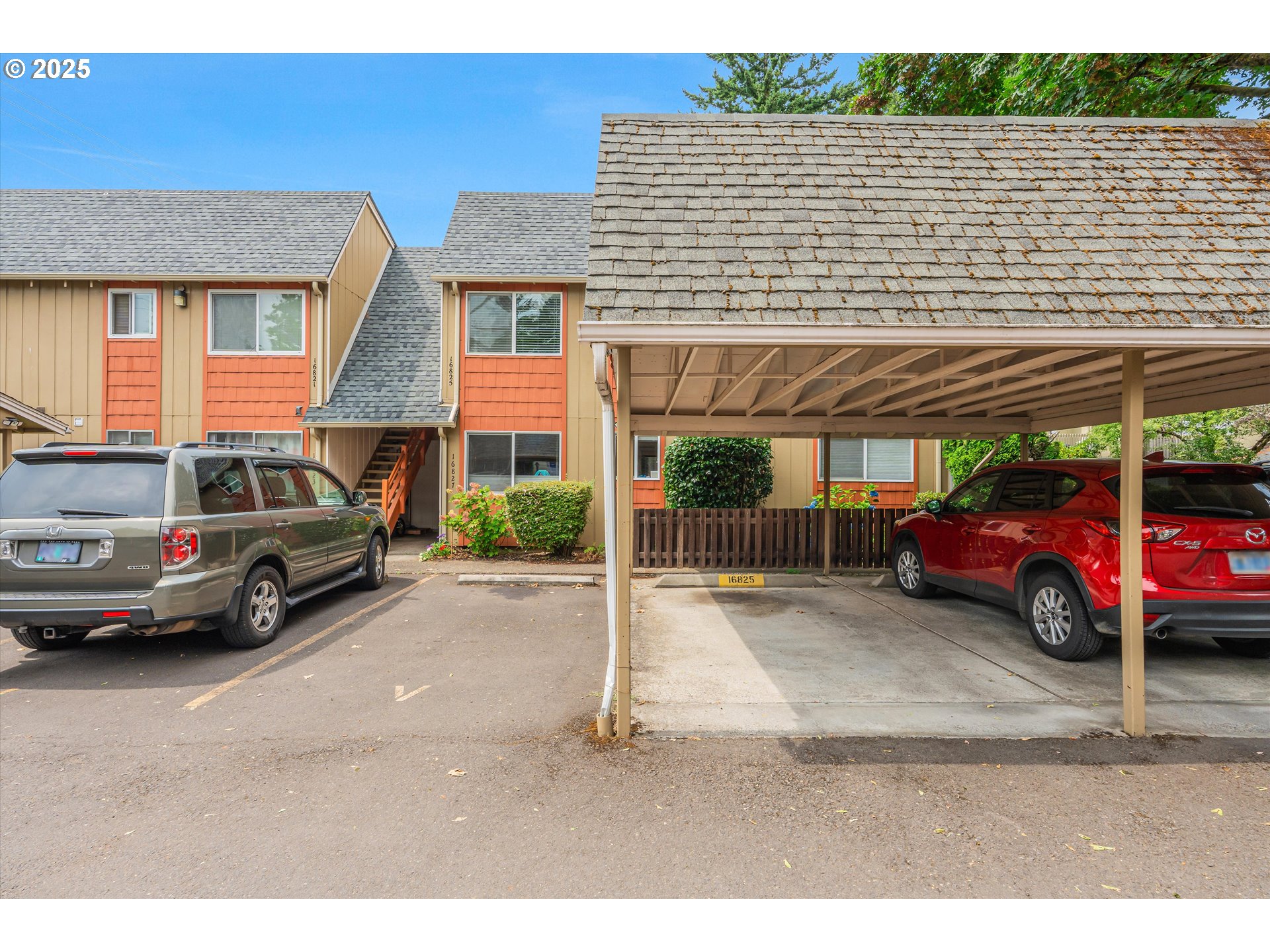 Photo #2: 347979571 Listing: Photo #2