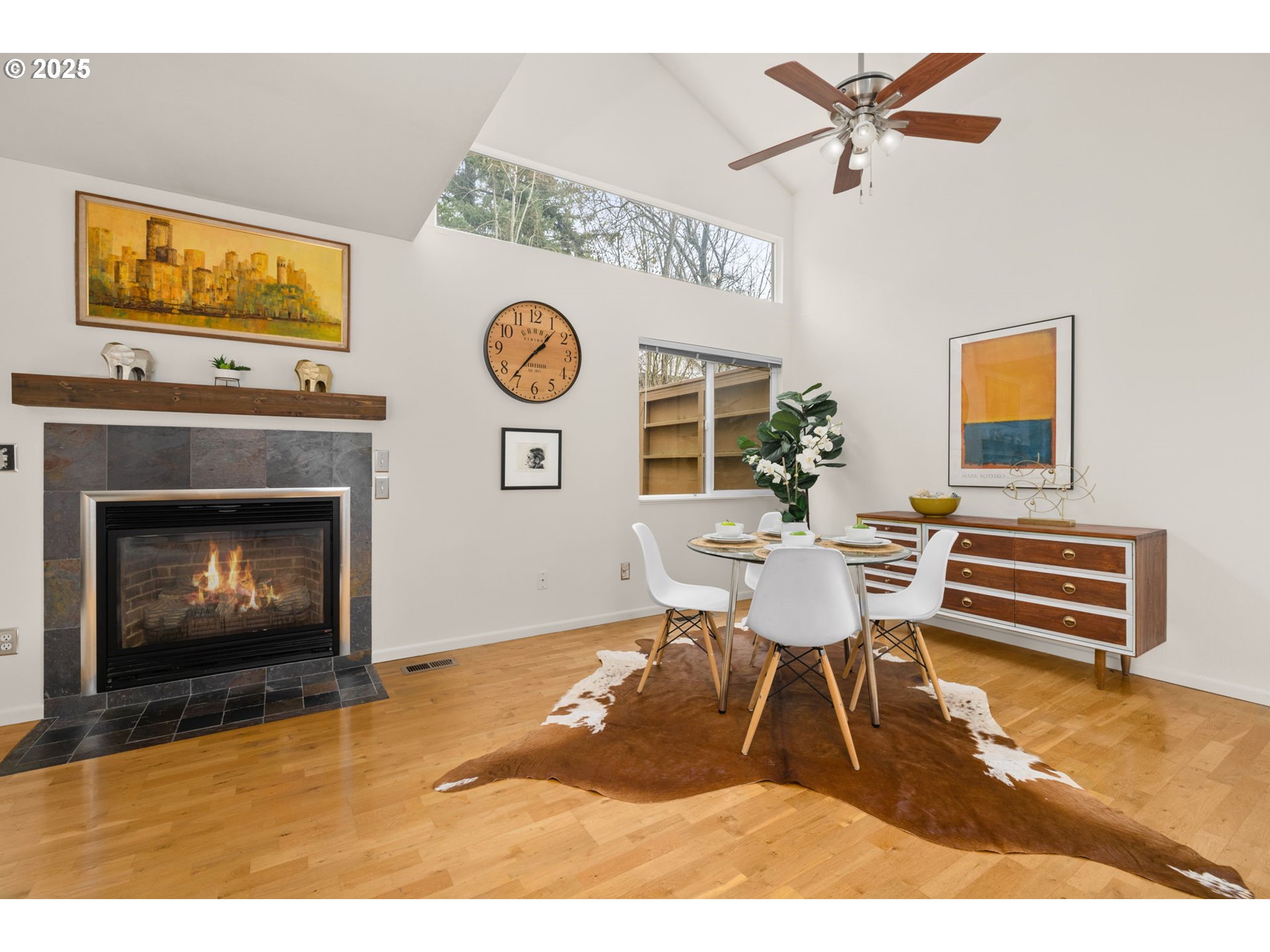 Photo #1: 348760928 Listing: Photo #1