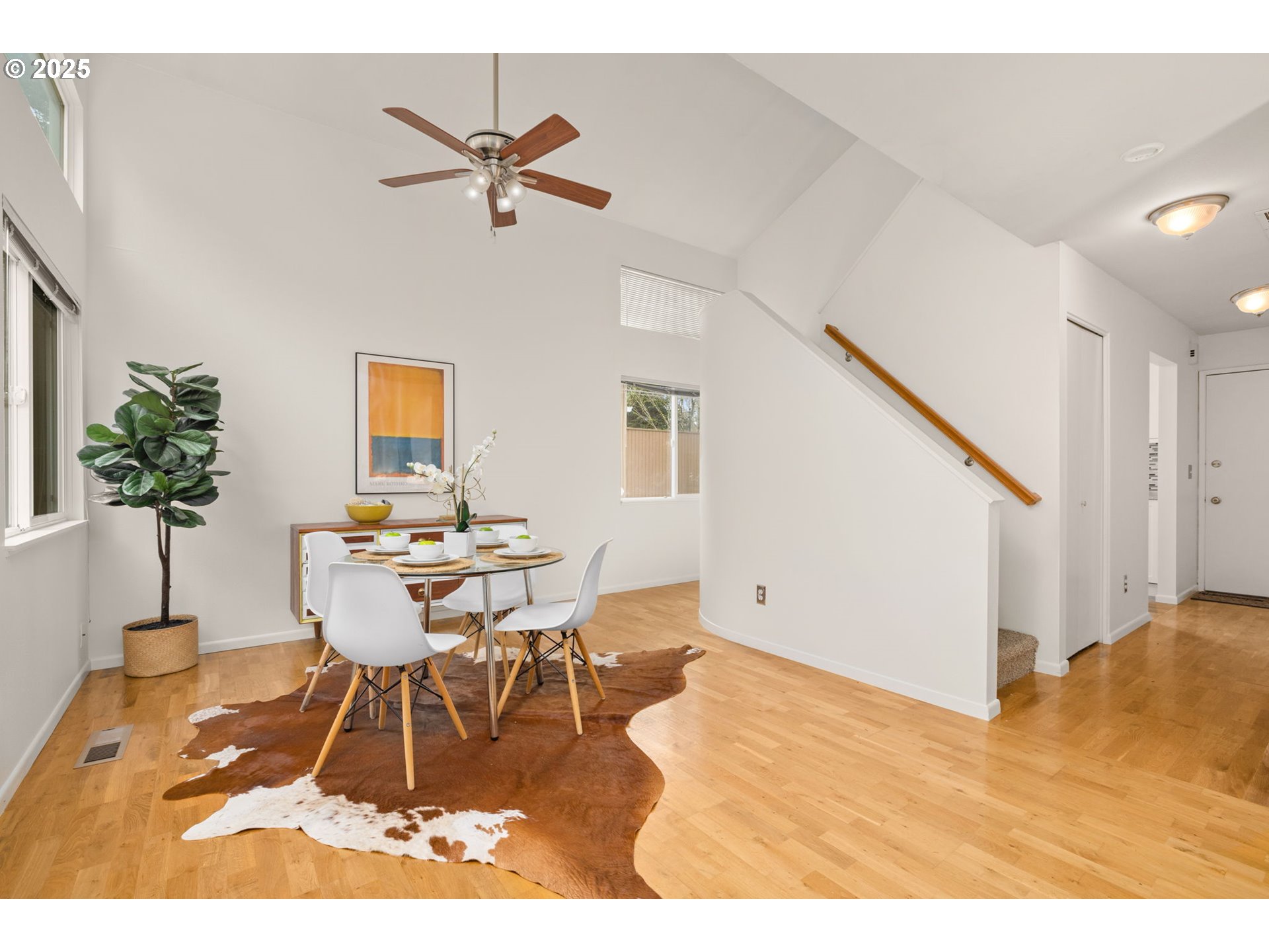 Photo #2: 348760928 Listing: Photo #2