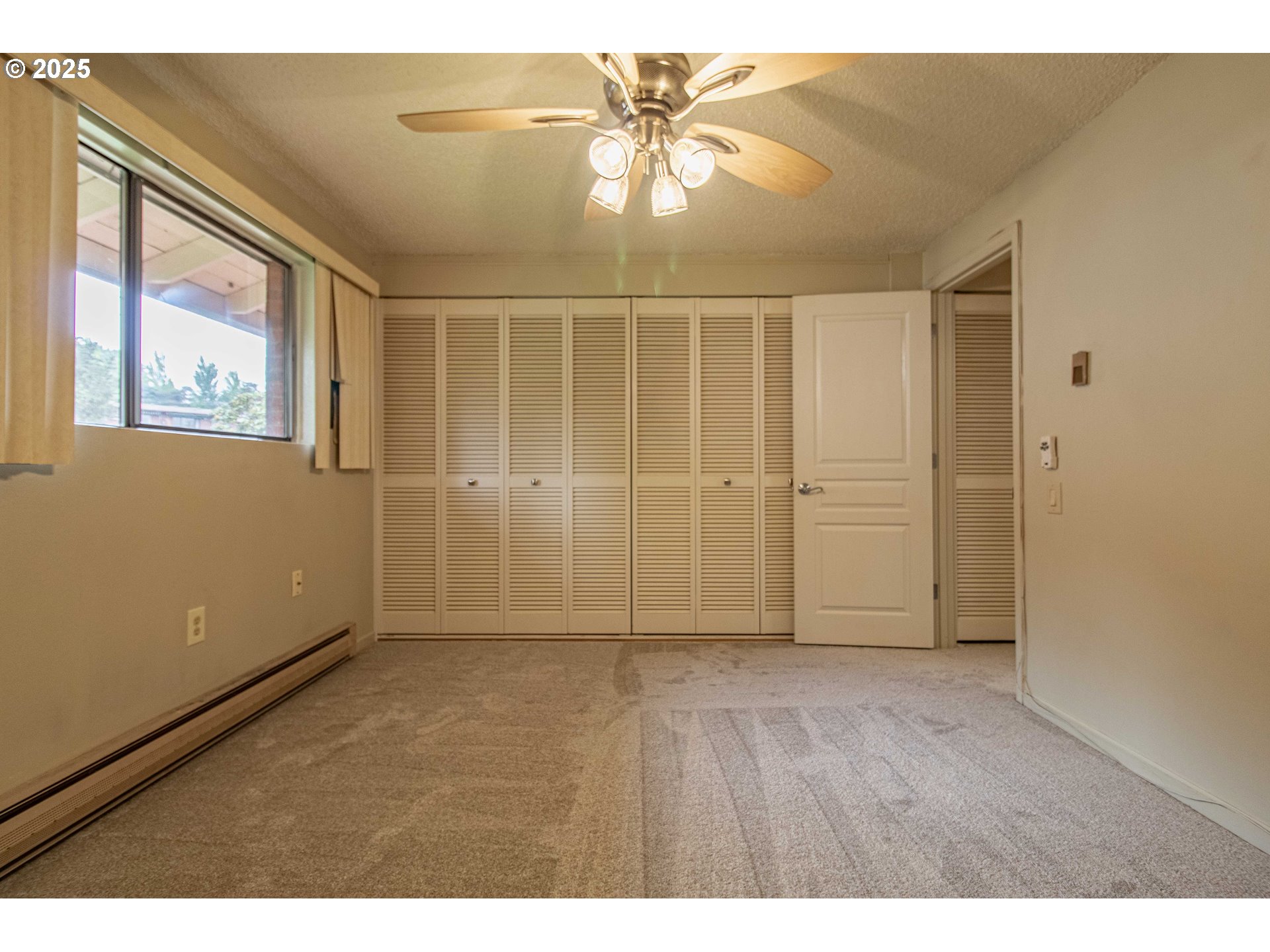 Photo #10: 348885674 Listing: Photo #10