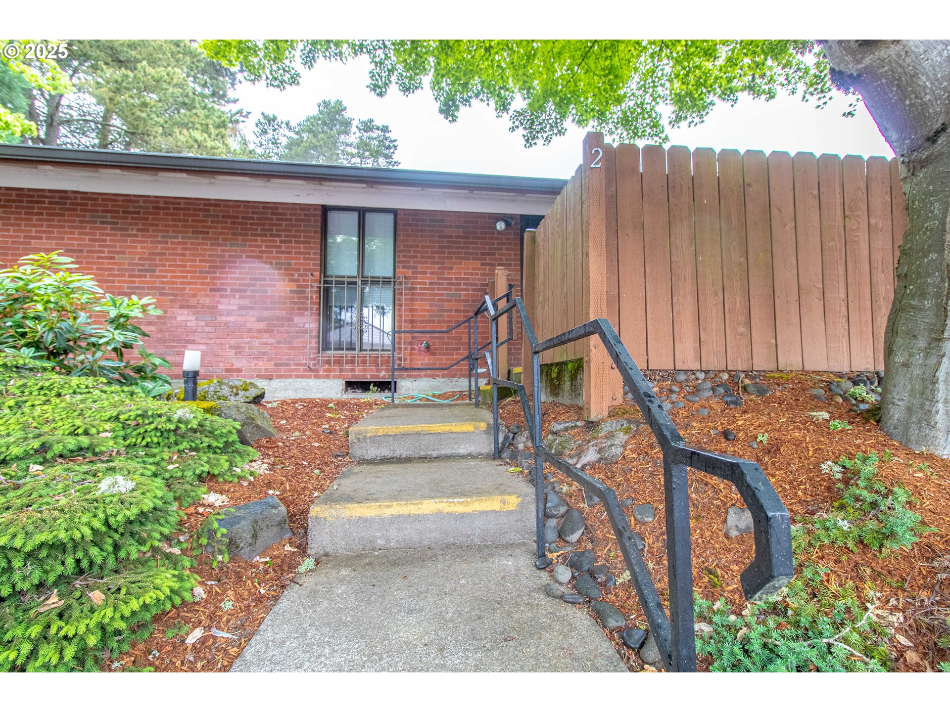 Photo #3: 348885674 Listing 
