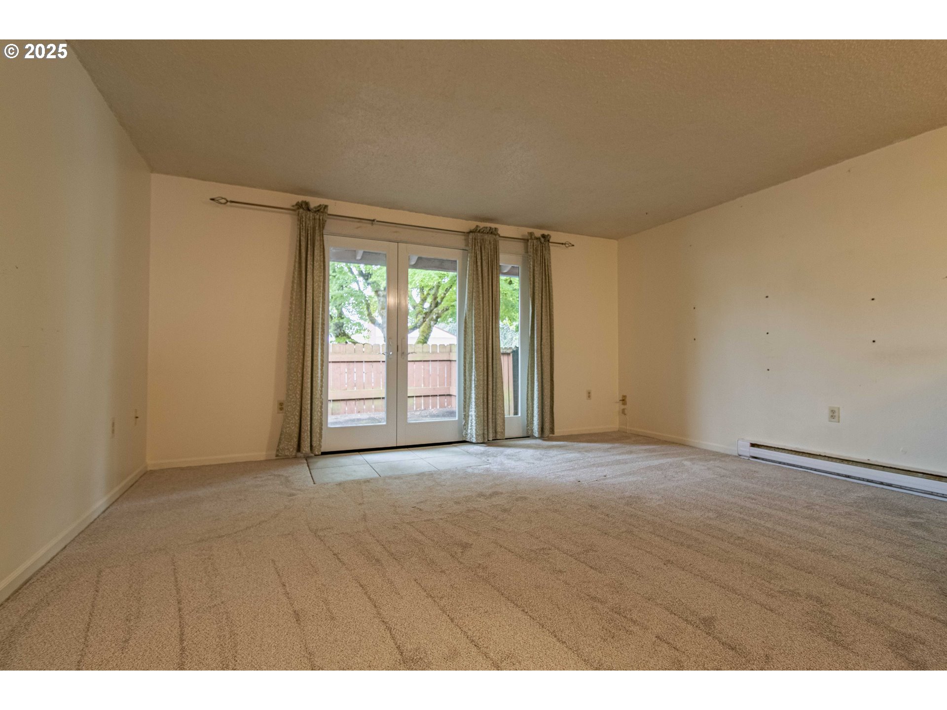 Photo #7: 348885674 Listing: Photo #7