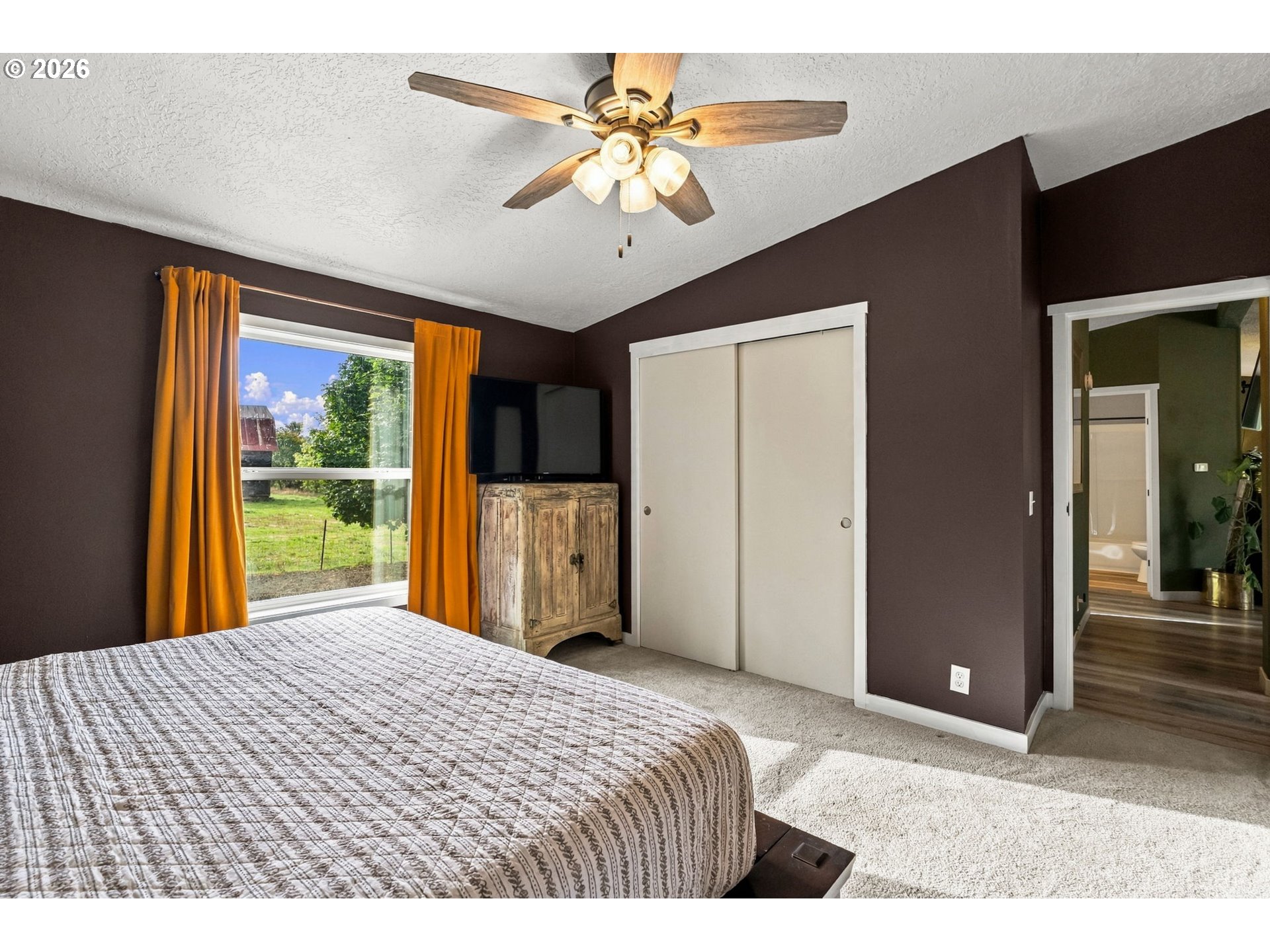 Property photo 14 of 41