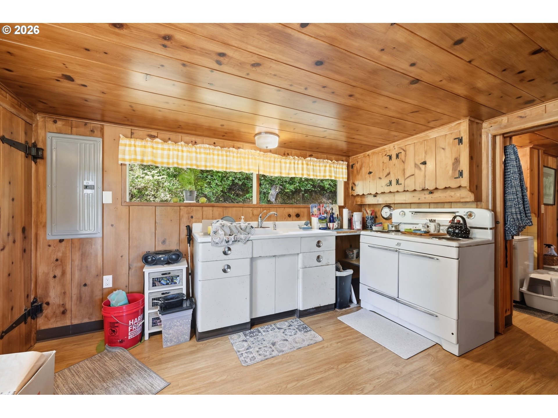 83553 JENSEN LN, Florence, OR, 97439
