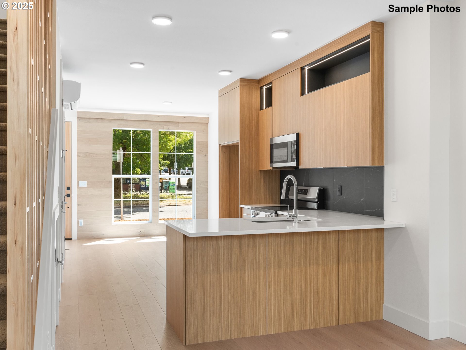 Photo #6: 350431008 Listing 