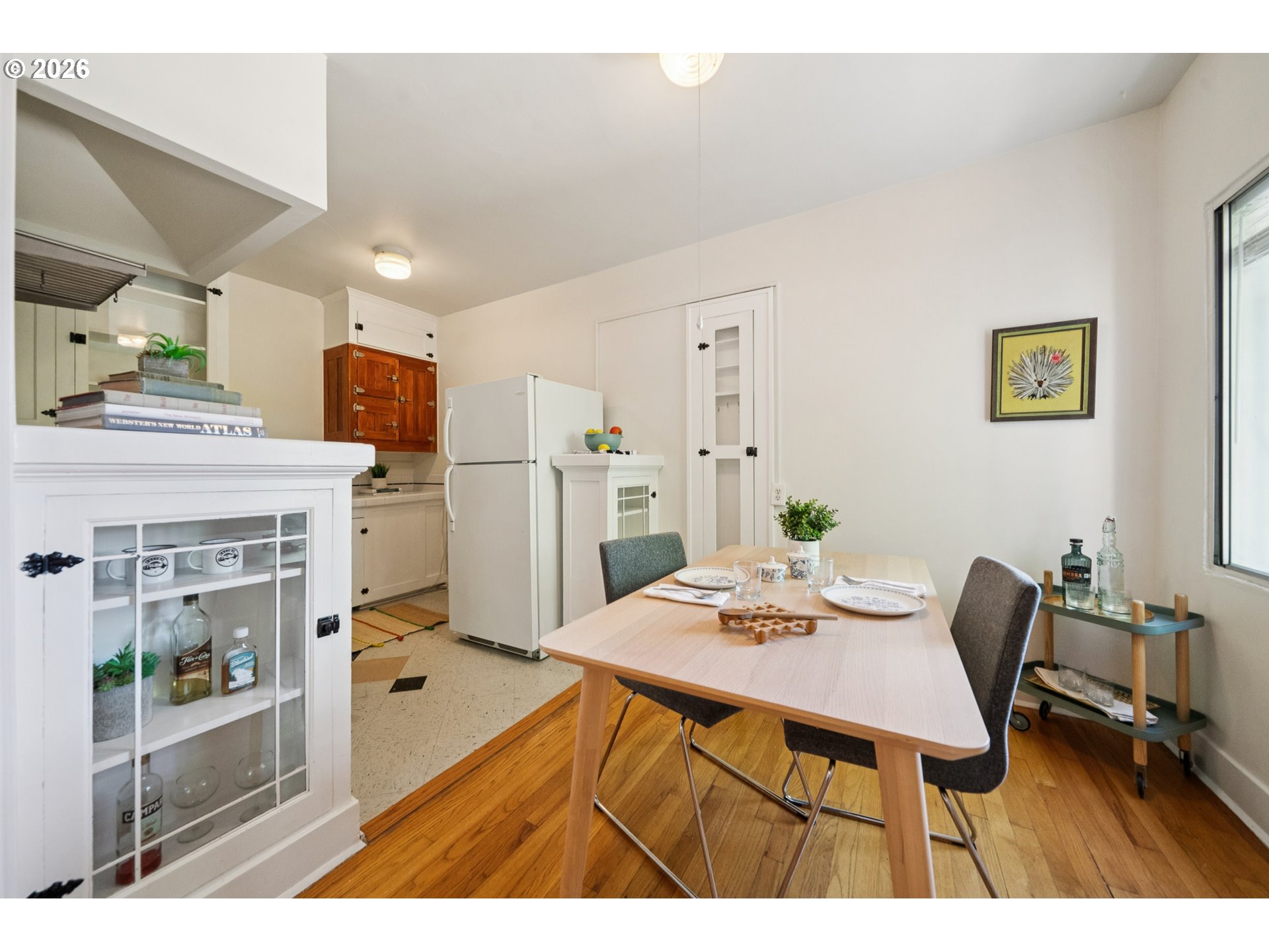 Photo #8: 350968962 Listing: Photo #8