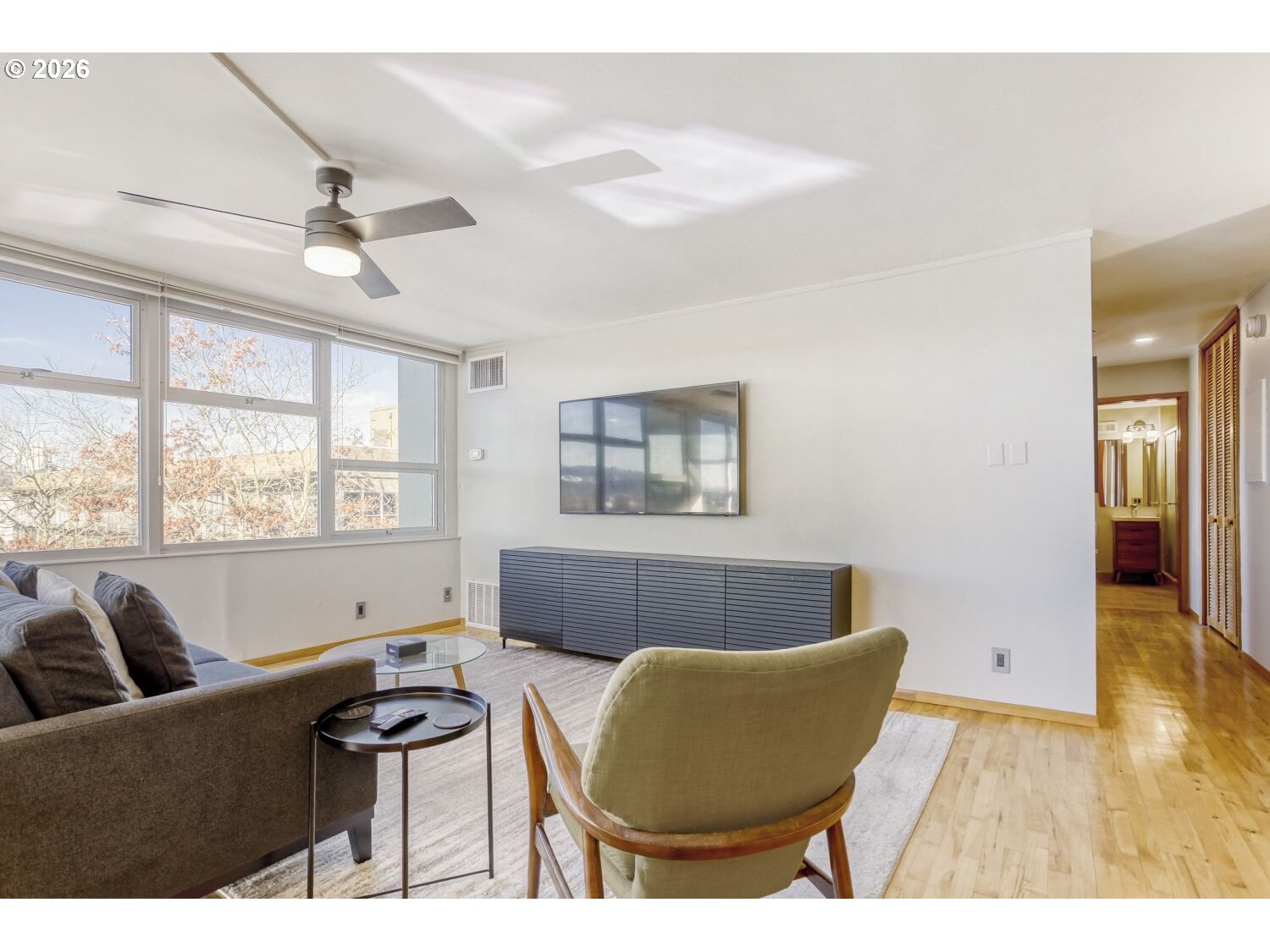 Photo #11: 350990288 Listing: Photo #11