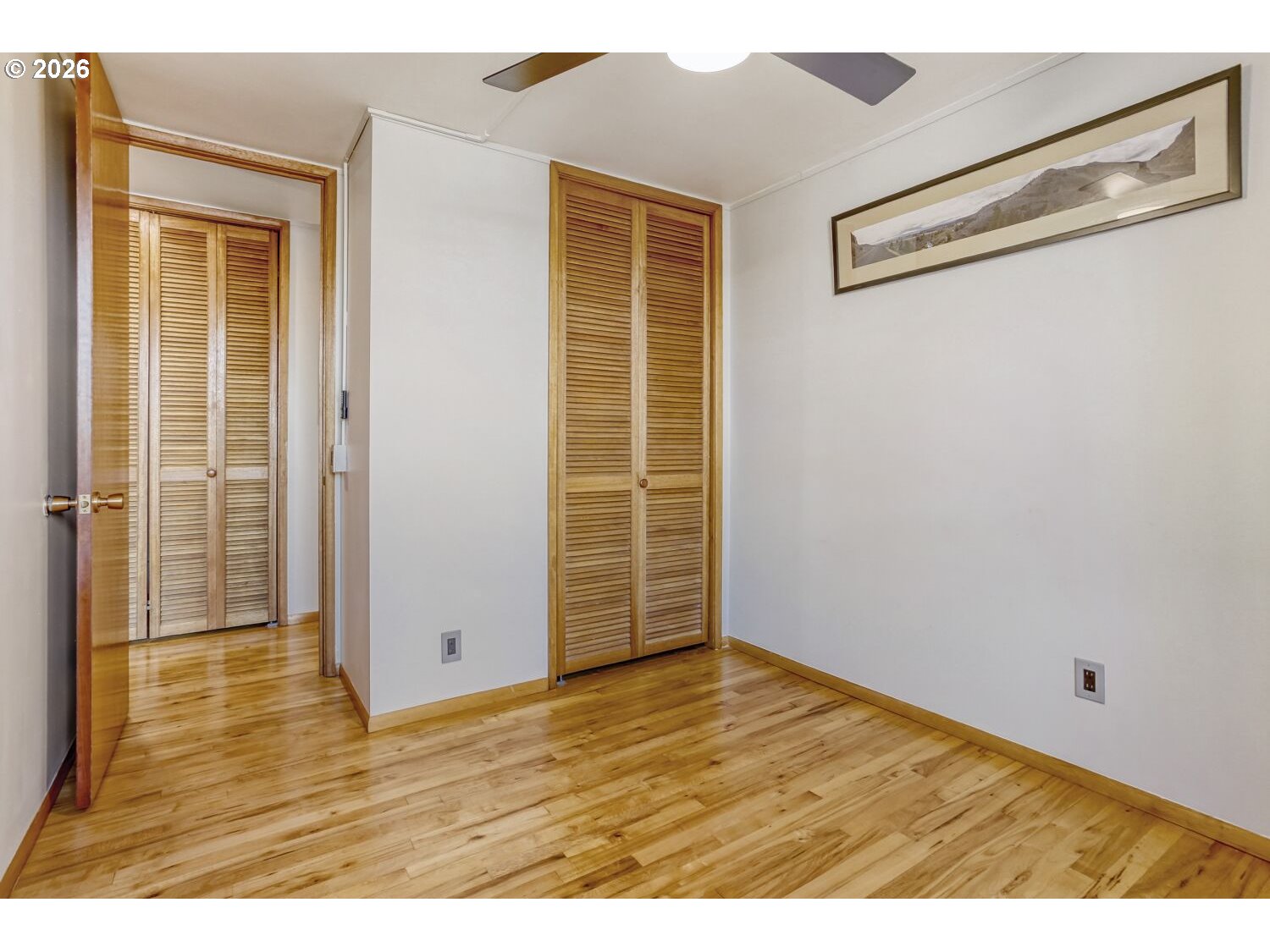 Photo #15: 350990288 Listing: Photo #15