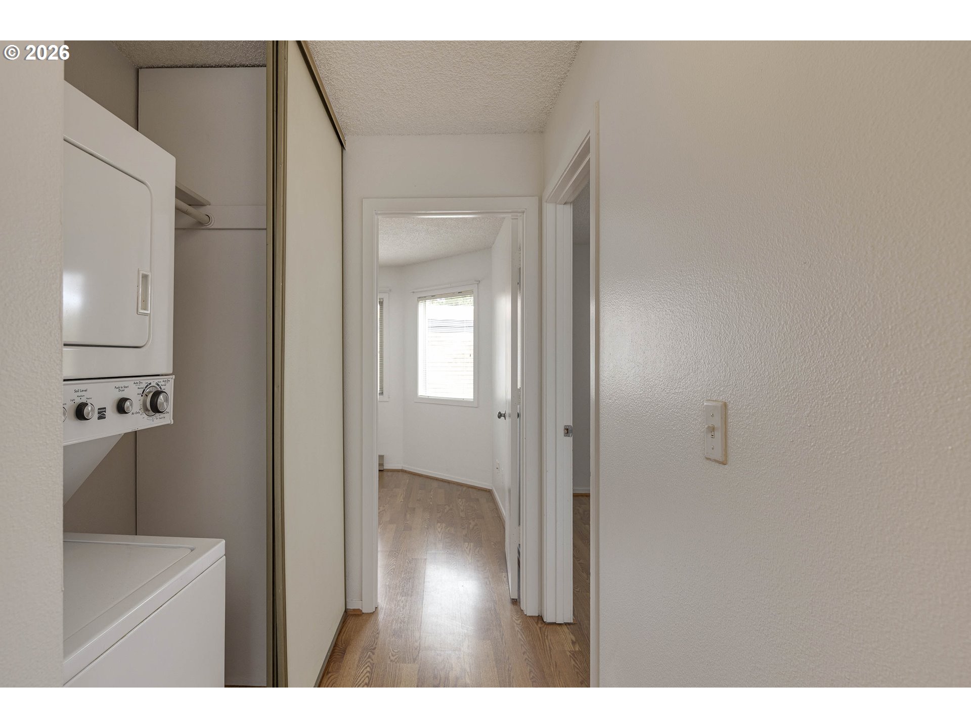 Photo #11: 351027307 Listing: Photo #11