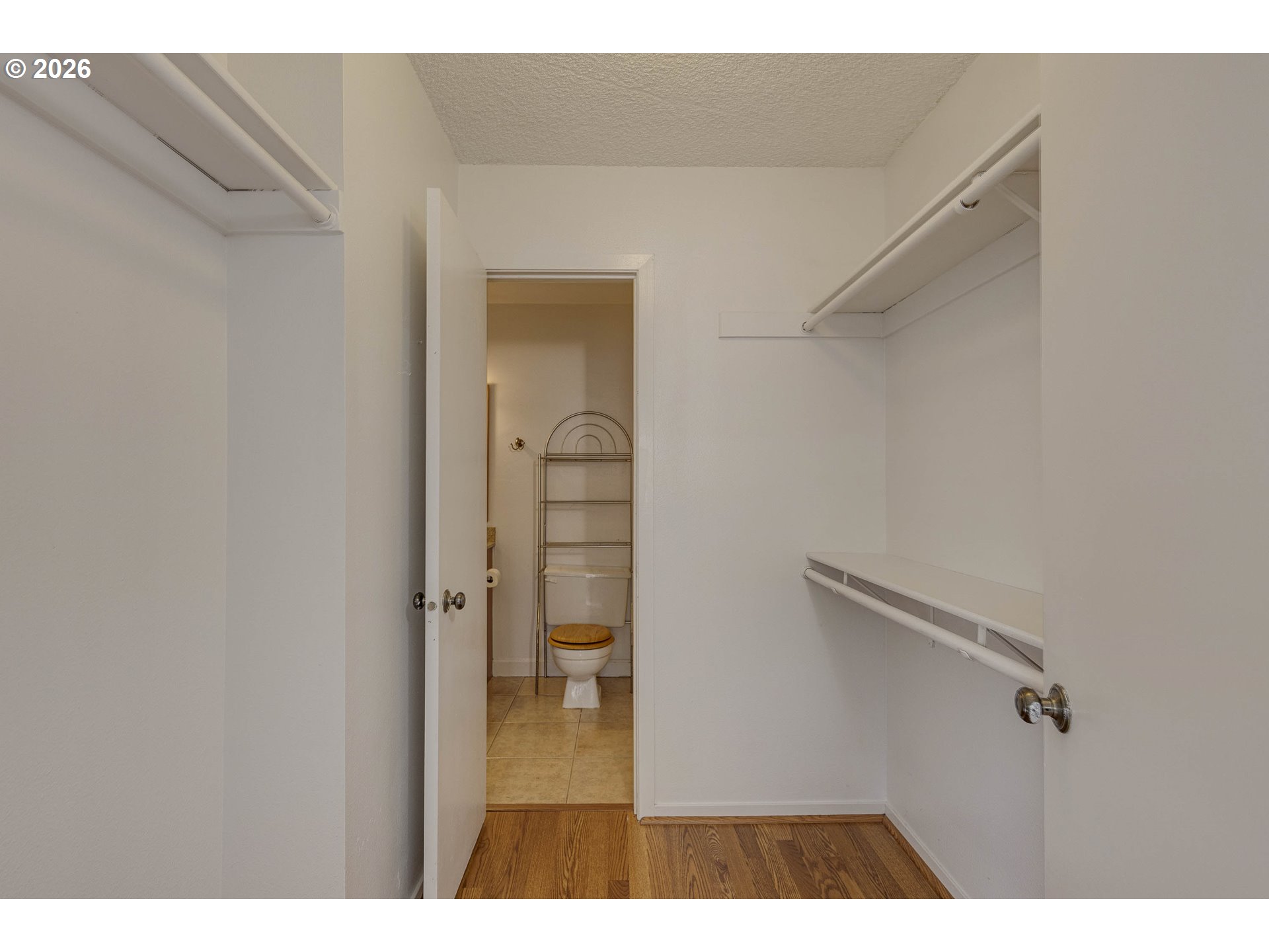 Photo #19: 351027307 Listing: Photo #19