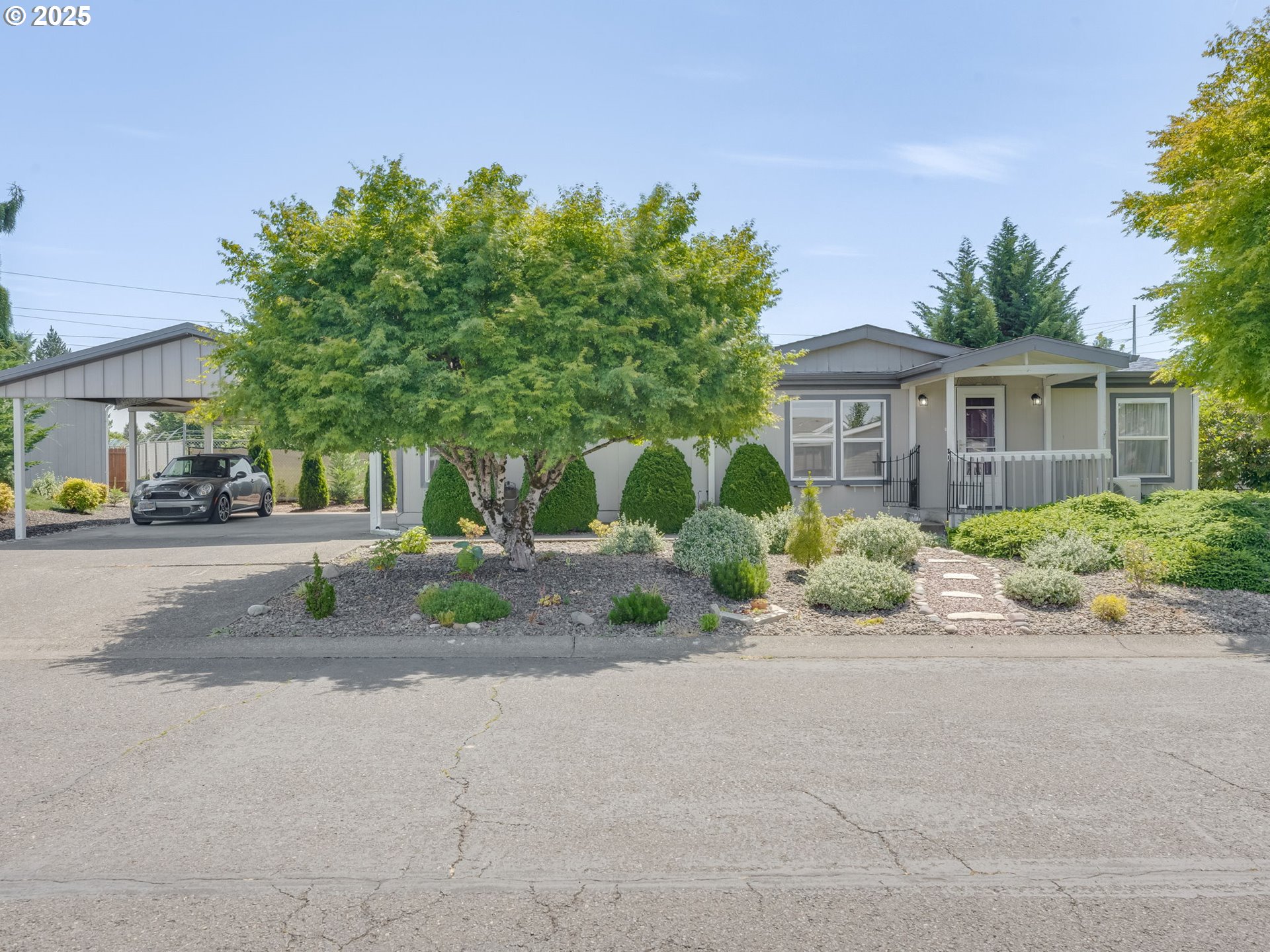 2670 SE 174TH AVE, Portland, OR, 97236 2670 SE 174TH AVE, Portland, OR, 97236