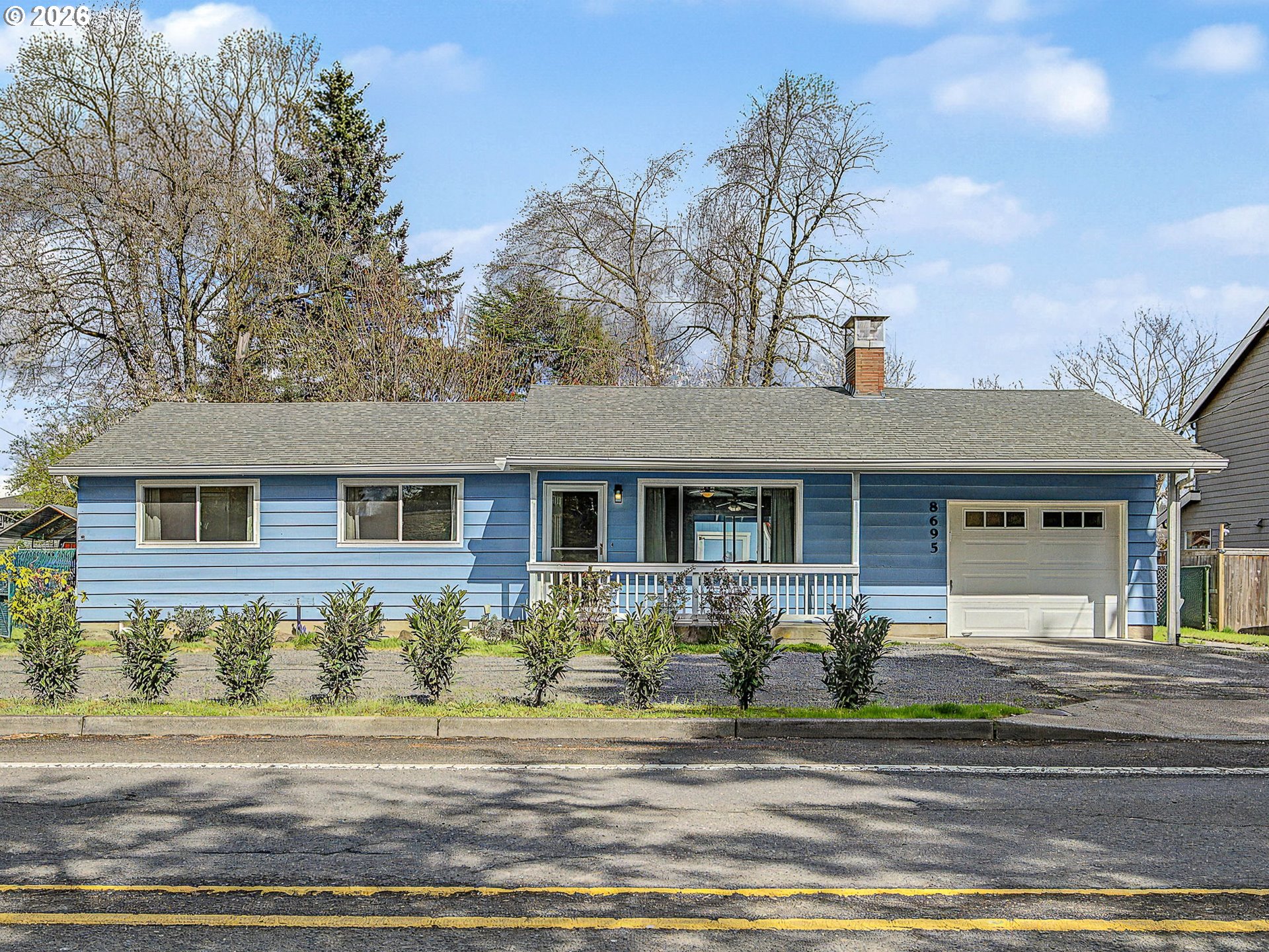 8695 SE ROOTS RD, Clackamas, OR, 97015