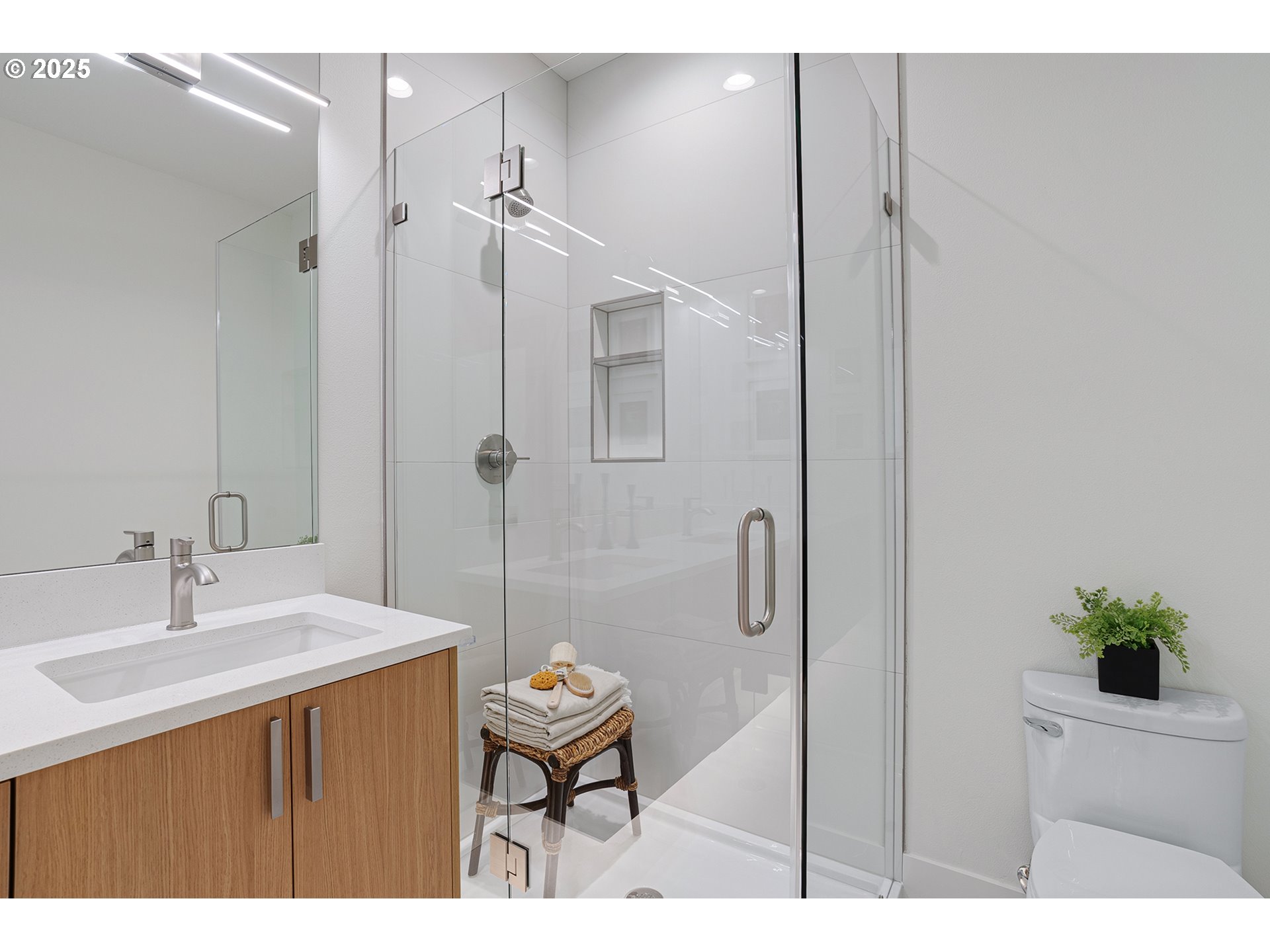 Photo #26: 351675984 Listing: Photo #26