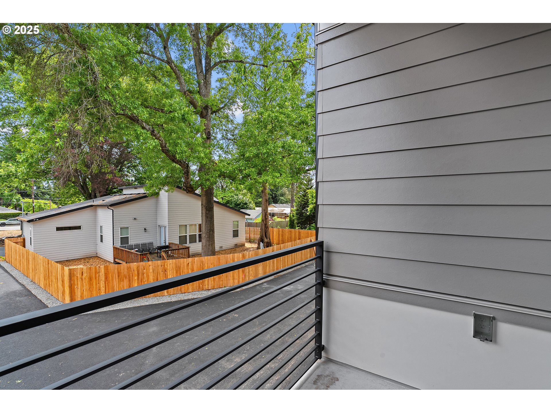 Photo #32: 351675984 Listing: Photo #32