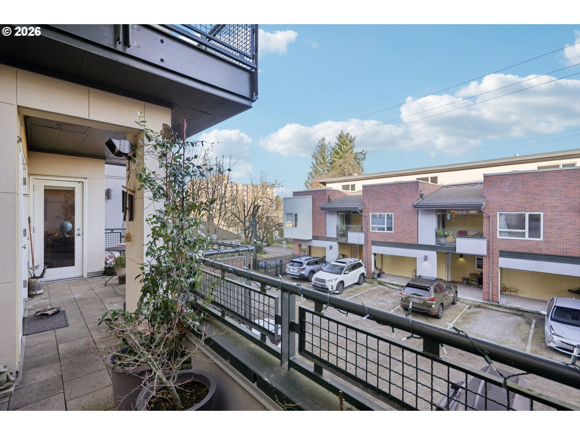 Photo #22: 351782272 Listing: Photo #22