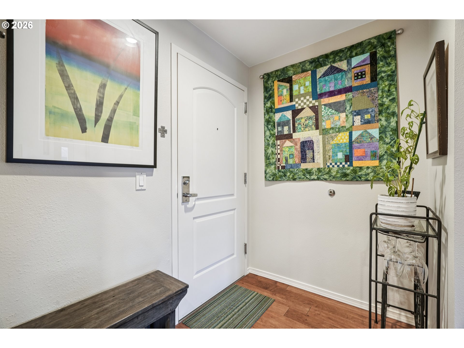 Photo #4: 351782272 Listing: Photo #4