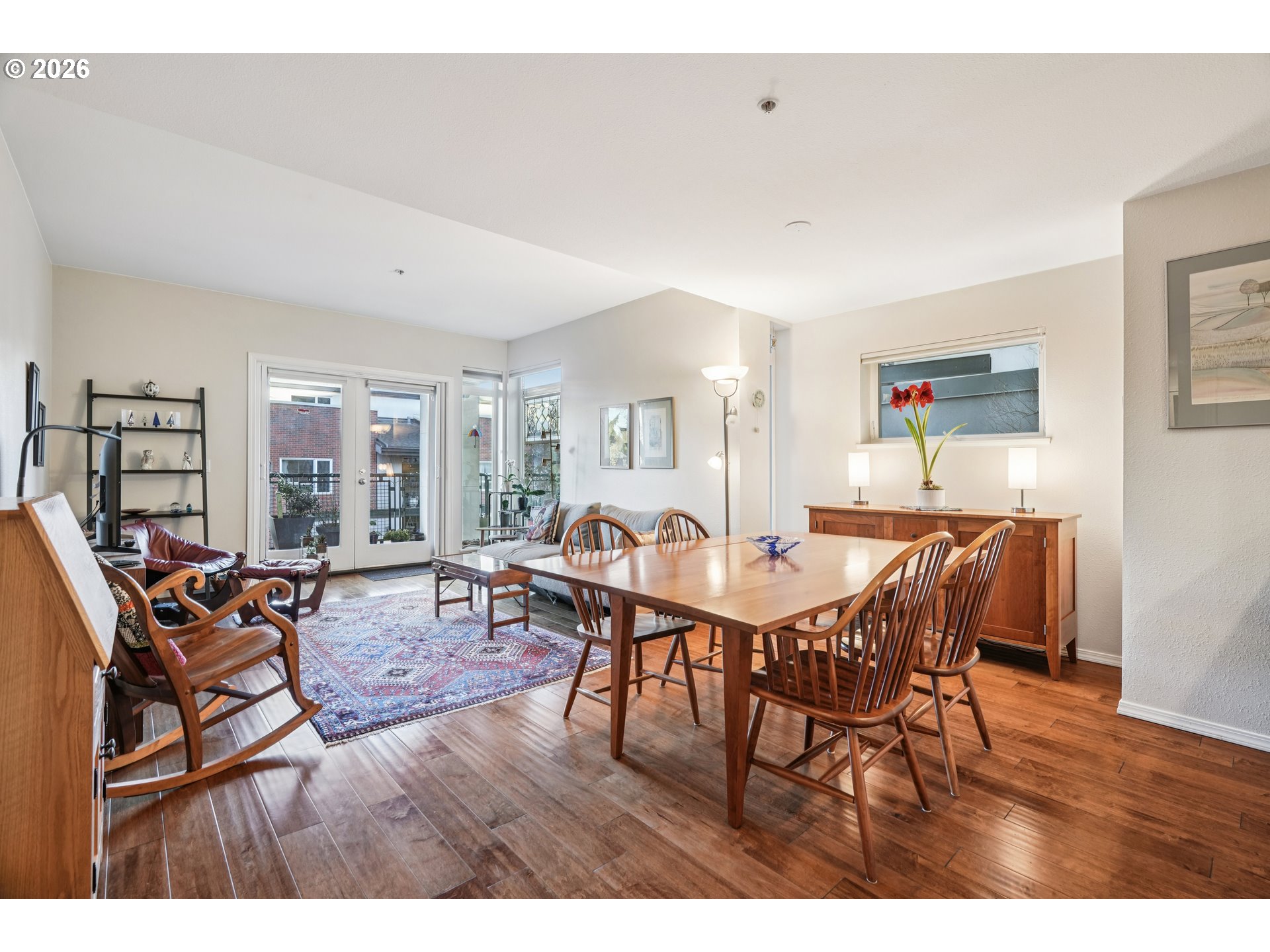 Photo #9: 351782272 Listing: Photo #9